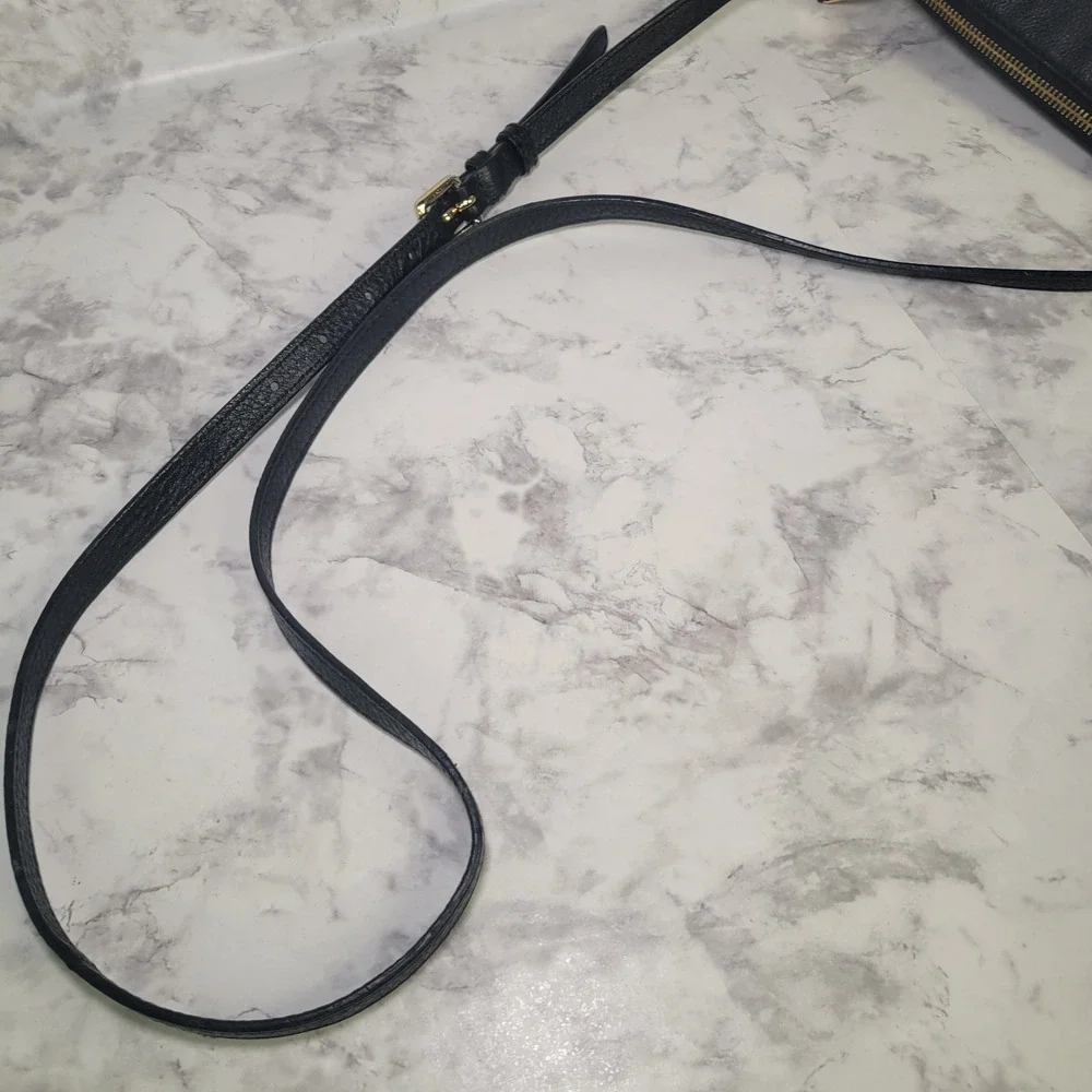 Michael Kors‎ Black Pebbled Leather Crossbody Bag Gold Hardware Front Zip Pocket